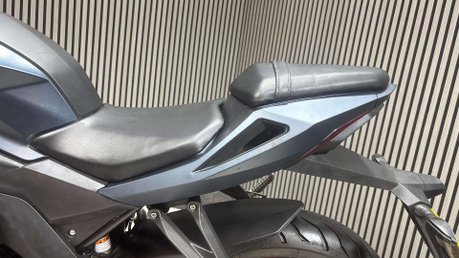 Lexmoto LXS 125 E55 2025 ONLY 5K 125CC LEARNER SPORTS BIKE 29
