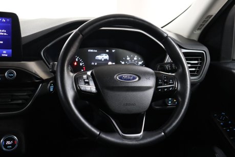 Ford Kuga TITANIUM 45