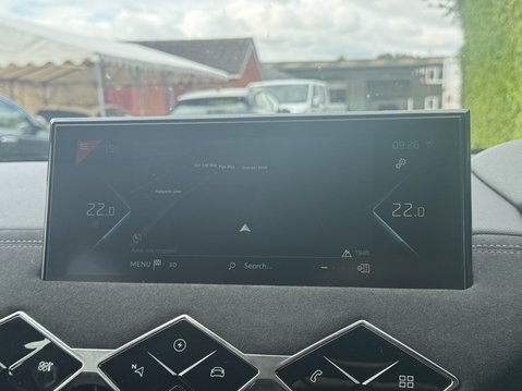 DS 3 E-TENSE 50kWh Performance Line + Crossback 5dr Electric Auto (136 ps) 21