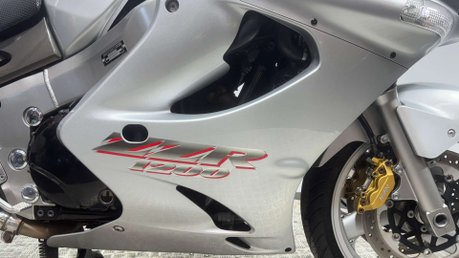 Kawasaki ZZR 2004 ONLY 29K FULL LUGGAGE NEW MOT SERVICED BIG CC TOURER 14