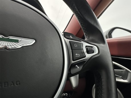 Aston Martin DB11 4.0L V8 Coupe 56