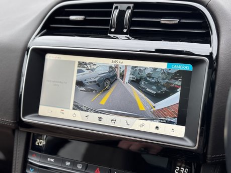 Jaguar F-Pace 2.0 D180 Portfolio SUV 5dr Diesel Auto AWD Euro 6 (s/s) (180 ps) 30