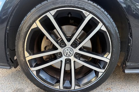 Volkswagen Golf GTD -TWO OWNERS -£20 ROAD TAX -9 SERVICES - ORIGINAL & UNMODIFIED -KEYLESS 52