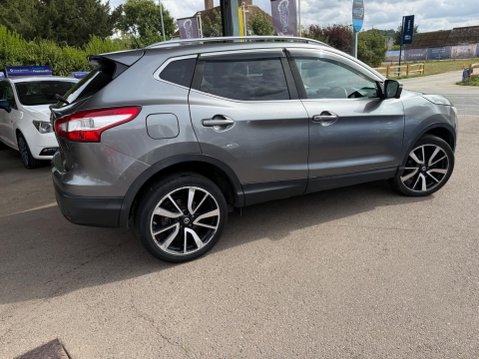 Nissan Qashqai 1.6 dCi Tekna 4WD Euro 6 (s/s) 5dr 7