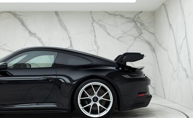 Porsche 911 (992) GT3 23