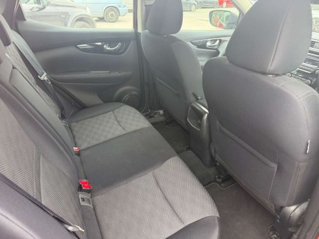 Nissan Qashqai 1.5 Qashqai Acenta Smart Vision dCi 5dr 13