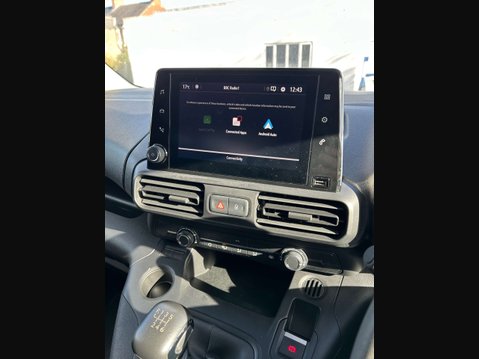 Vauxhall Combo 1.5 Turbo D 2300 Pro Panel Van 5dr Diesel Manual L1 H1 Euro 6 (s/s) (100 ps 31