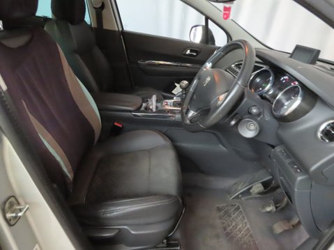 Peugeot 3008 BLUE HDI S/S ALLURE 8