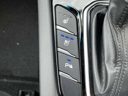 Hyundai IONIQ 1.6 IONIQ Premium SE FHEV Semi-Auto 5dr 61