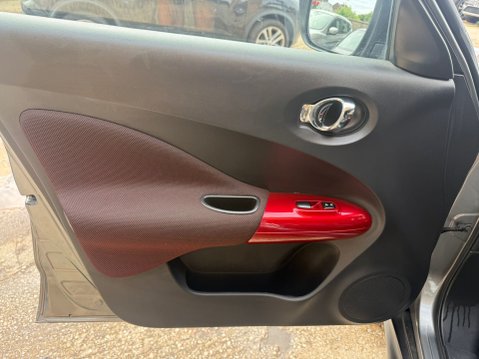 Nissan Juke 1.2 DIG-T Envy SUV 5dr Petrol Manual Euro 6 24