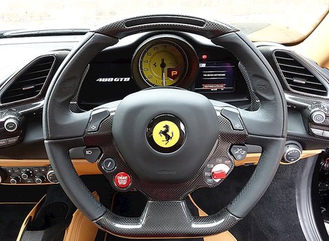 Ferrari 488 GTB 19