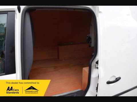Volkswagen Caddy 1.6 Caddy C20 Startline TDI 24