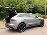 Jaguar F-Pace 2.0 D200 MHEV R-Dynamic HSE Auto AWD Euro 6 (s/s) 5dr 48