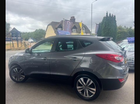 Hyundai ix35 2.0 CRDi Premium Auto 4WD Euro 5 5dr 4