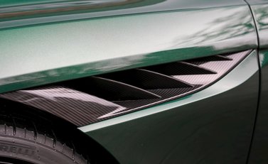 Aston Martin DBS Superleggera 25