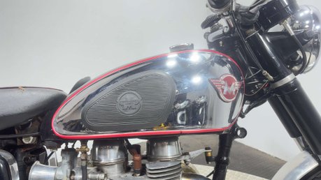 Matchless G80 1957 Matchless G11 Barn Find Project 7