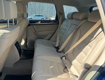 Volkswagen Touareg 3.0 TDI V6 BlueMotion Tech SE SUV 5dr Diesel Tiptronic 4WD Euro 6 (s/s) (26 42