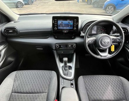 Toyota Yaris 1.5 Yaris Icon HEV CVT 5dr 2