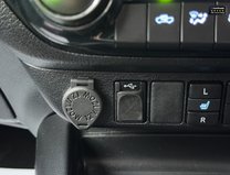 Toyota Hilux Invincible X | AUTO | D-4D | Camera | Nav | 2.8 LT | No VAT| 43