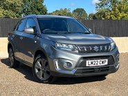 Suzuki Vitara SZ-T BOOSTERJET MHEV 1