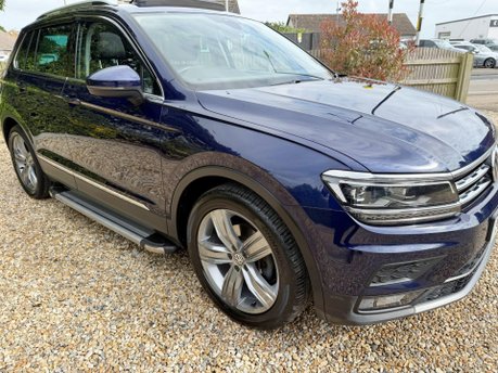Volkswagen Tiguan 2.0 TDI SEL DSG Euro 6 (s/s) 5dr 9