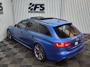 Audi RS4 4.2 FSI V8 Estate 5dr Petrol S Tronic quattro Euro 5 (450 ps) 46