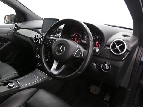 Mercedes-Benz B Class 1.6 B180 Exclusive Edition 7G-DCT Euro 6 (s/s) 5dr 23