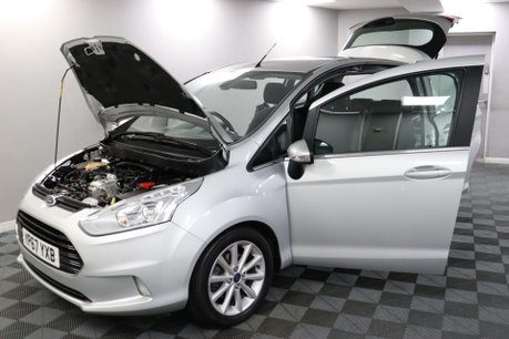 Ford B-Max TITANIUM NAVIGATOR 16
