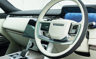 Land Rover Range Rover P400 HSE 9