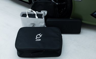 Lamborghini Revuelto 43