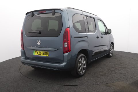 Vauxhall Combo Life 5dr 100kW Ultimate 52kWh Electric Automatic (11kW Charger) 4