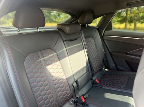 Audi RS Q3 2.5 RS Q3 Sportback TFSI Vorsprung Quattro Semi-Auto 4WD 5dr 25