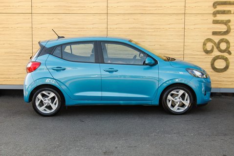 Hyundai i10 MPI SE CONNECT 12
