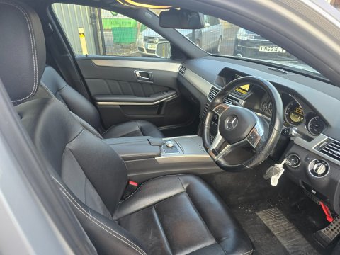 Mercedes-Benz E Class E350 CDI BLUEEFFICIENCY S/S SPORT 9