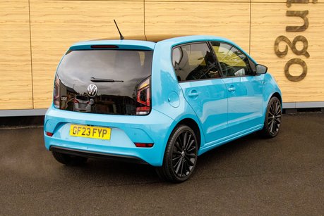 Volkswagen Up R-LINE
