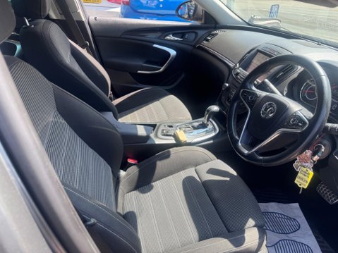 Vauxhall Insignia 2.0 CDTi SRi Nav Auto Euro 6 5dr 7