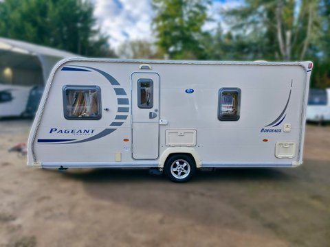 Bailey Pageant Series 7 Bordeaux 9