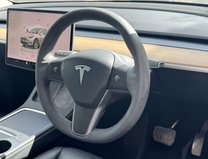 Tesla Model Y (Sold) (Dual Motor) Long Range SUV 5dr Electric Auto 4WDE (384 bhp) 14