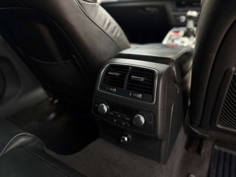 Audi A6 2.0 A6 S Line TDI Ultra 5dr 31