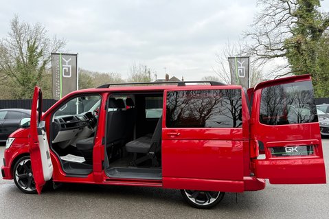 Volkswagen Transporter T30 TDI P/V HIGHLINE BMT DSG 6 SEAT KOMBI CONVERSION -NO VAT 23