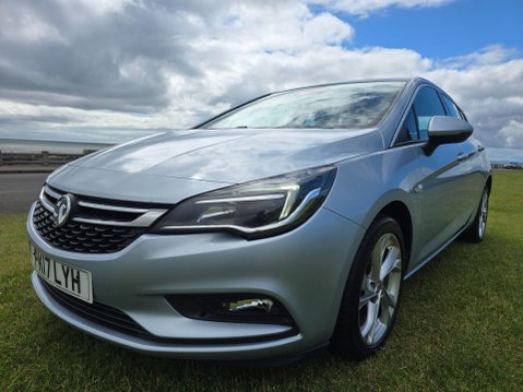 Vauxhall Astra 1.4i Turbo SRi Euro 6 5dr 3