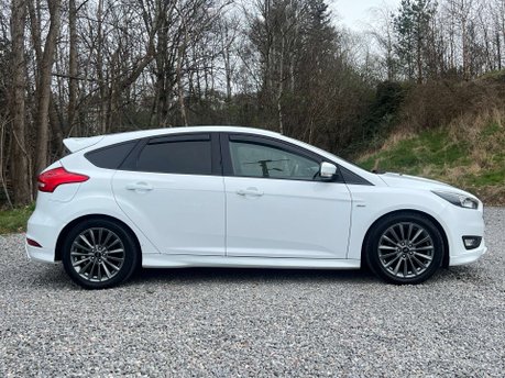 Ford Focus 1.0 Focus ST-Line 5dr