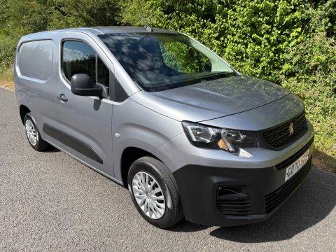 Peugeot Partner BLUEHDI PROFESSIONAL L1 5