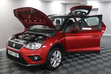 SEAT Arona TSI SE 16