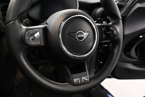 Mini Hatch 2.0 Cooper S Exclusive Auto 3dr 42