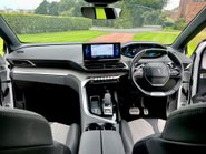 Peugeot 3008 S/S GT PREMIUM 32