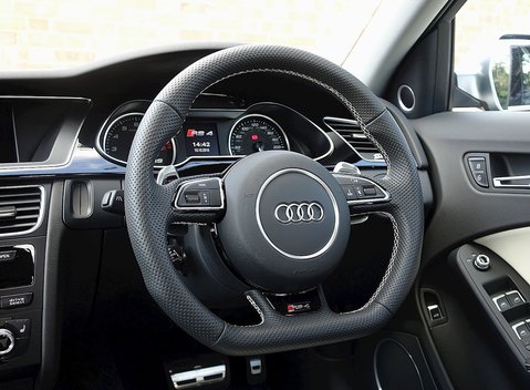 Audi RS4 Avant Limited Edition 12