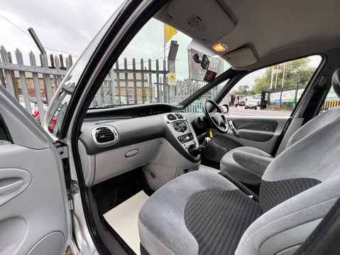 Citroen Xsara Picasso DESIRE HDI 30