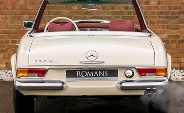 Mercedes-Benz SL Class SL Pagoda 5