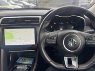 MG ZS TROPHY 12